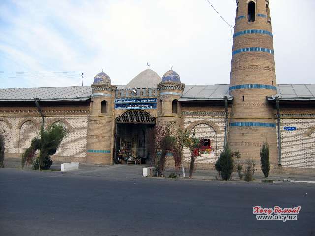Мечеть возле Рисового базара